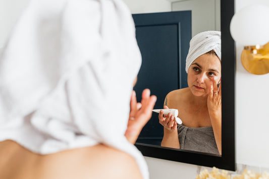 Is Retinol Safe? Green Beauty Anti-Aging Options